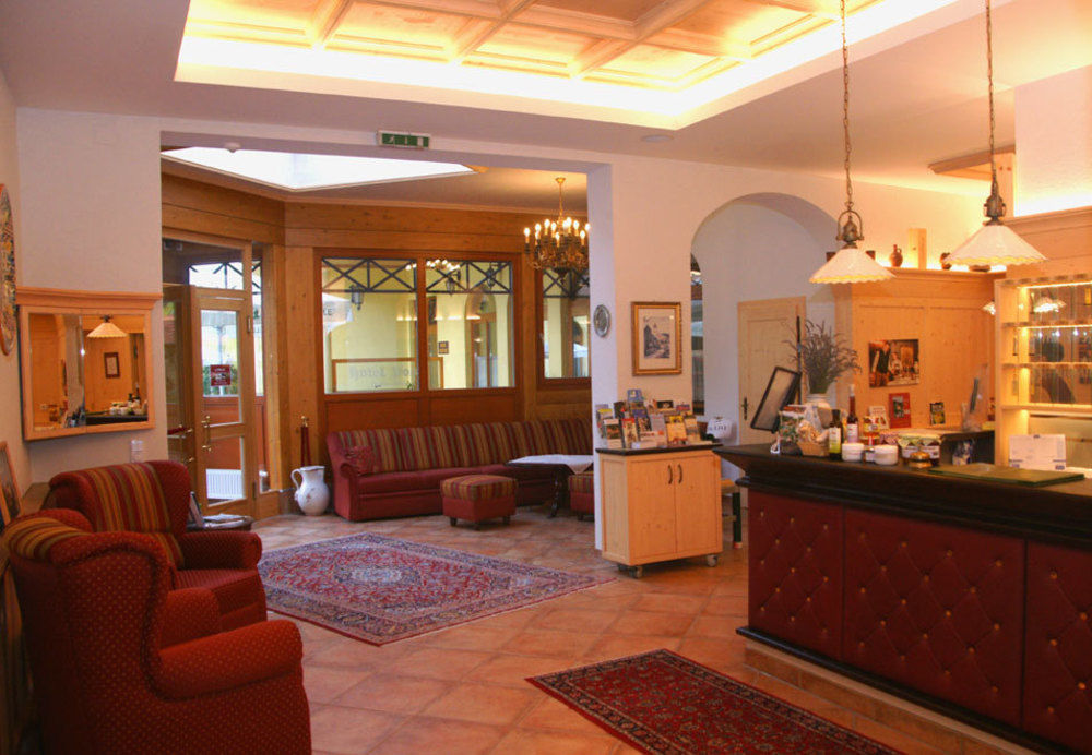 Hotel Post Hoenigwirt Kirchschlag in der Buckligen Welt المظهر الخارجي الصورة